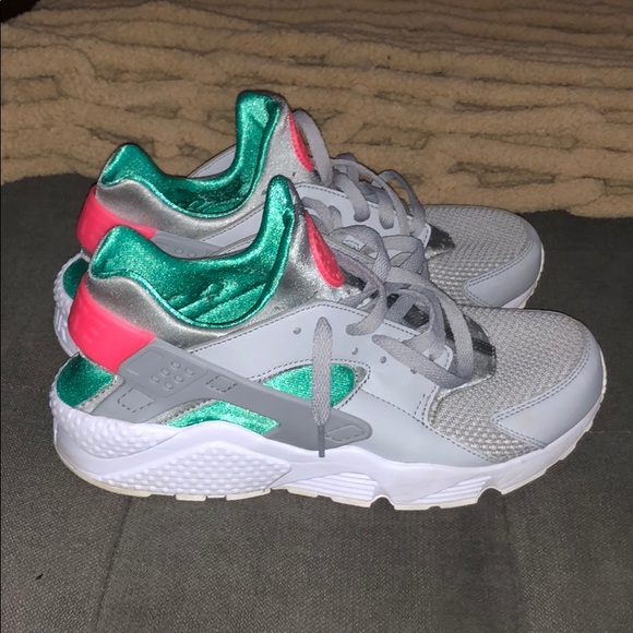 Nike Air Huarache Men's Running Shoes - Picture 3 of 6